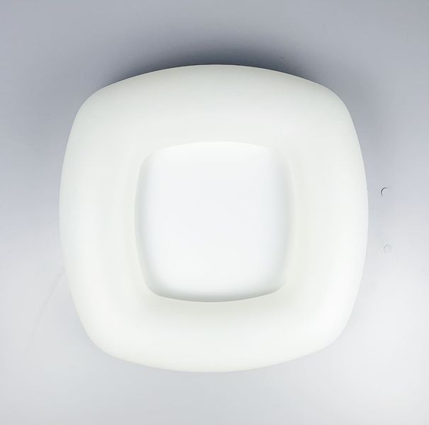 Потолочный LED светильник Schuller с белым основанием 47&times;47 см 6002 001 WT фото